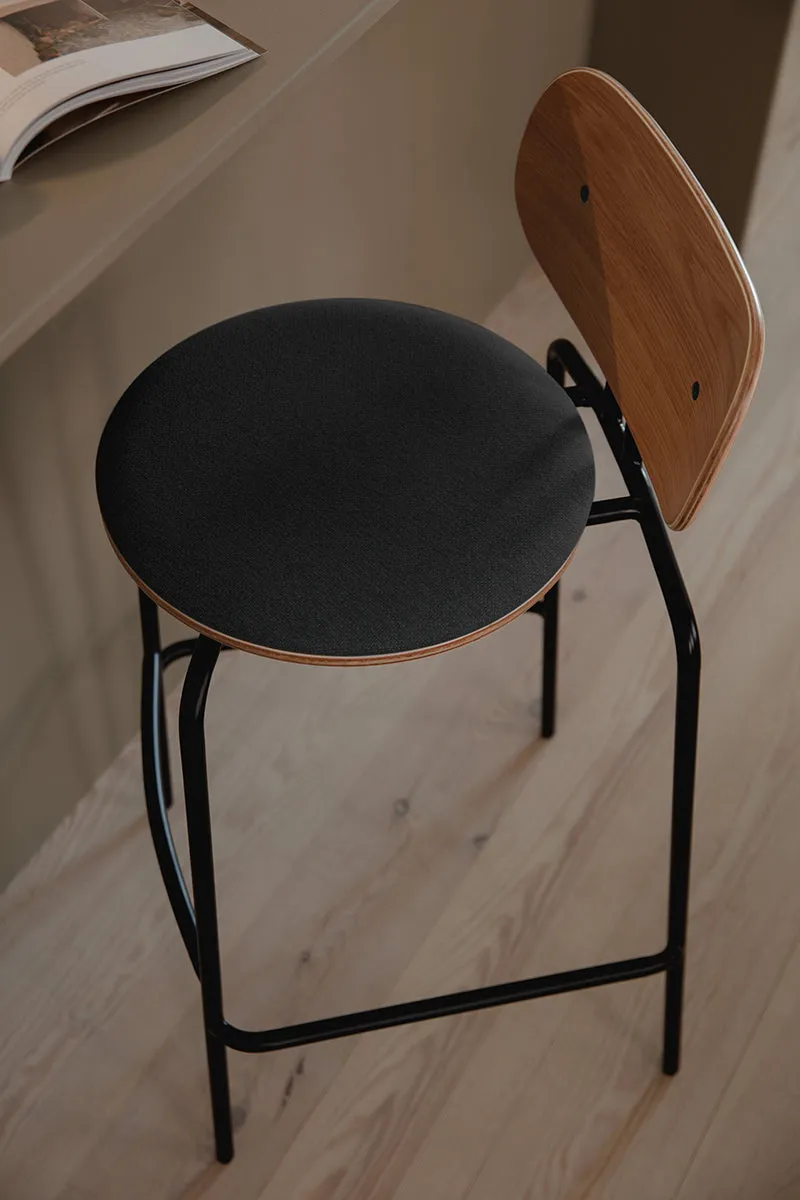 Curious Bar Stool with Teddy Cushion