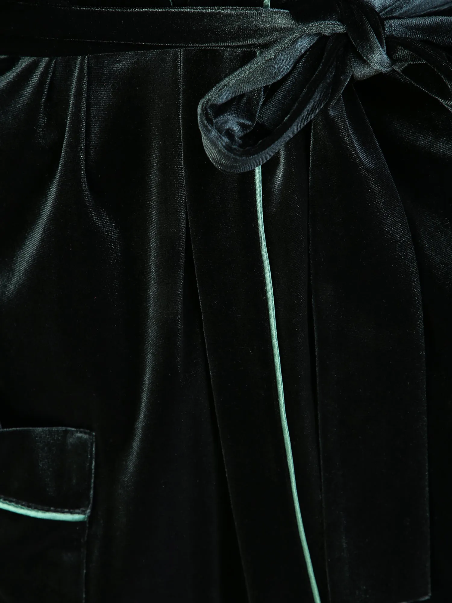 Green velvet-effect tie-waist coat