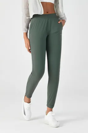 High-Waist Mesh-Like 7/8 Jogger