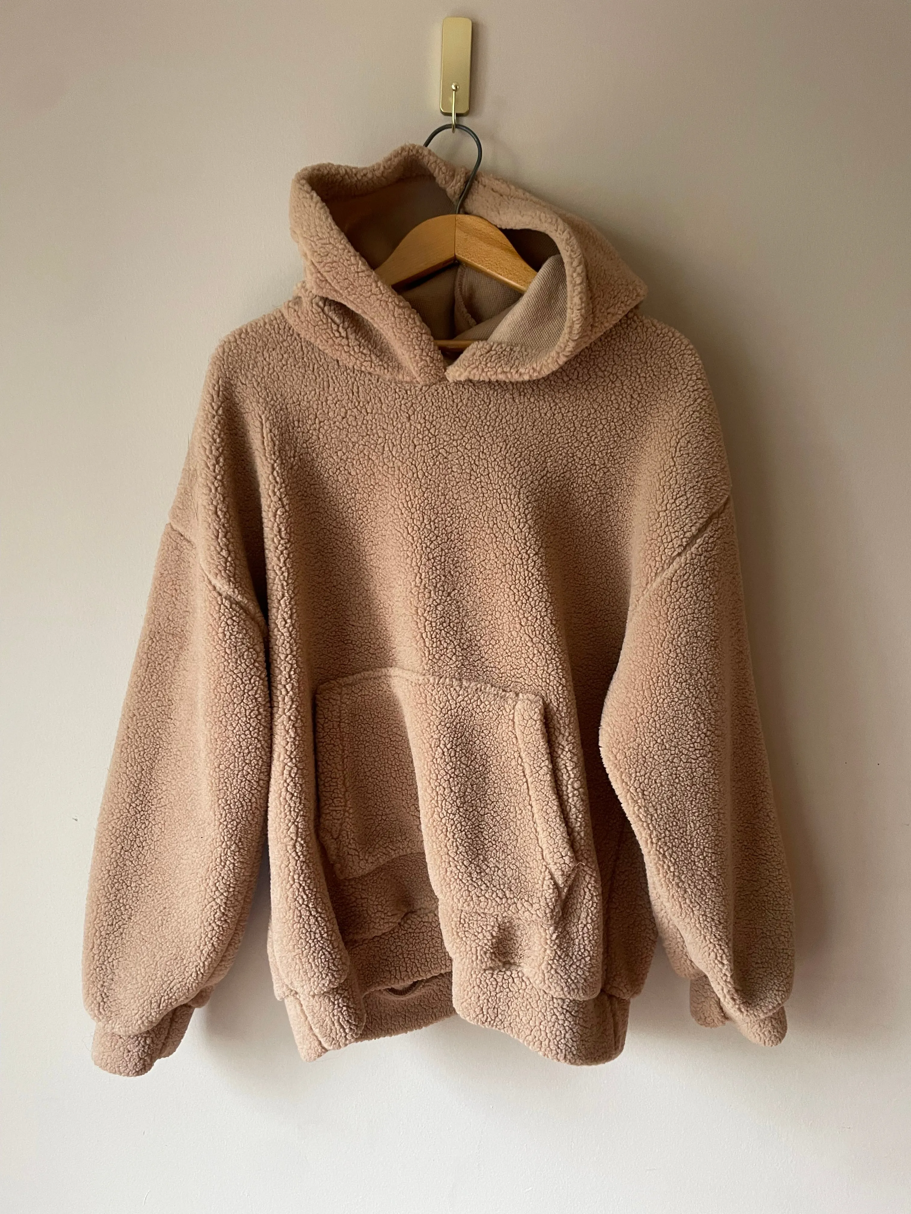 HP Mode Camel Teddy Wool Blend Hoodie Sweater - Large