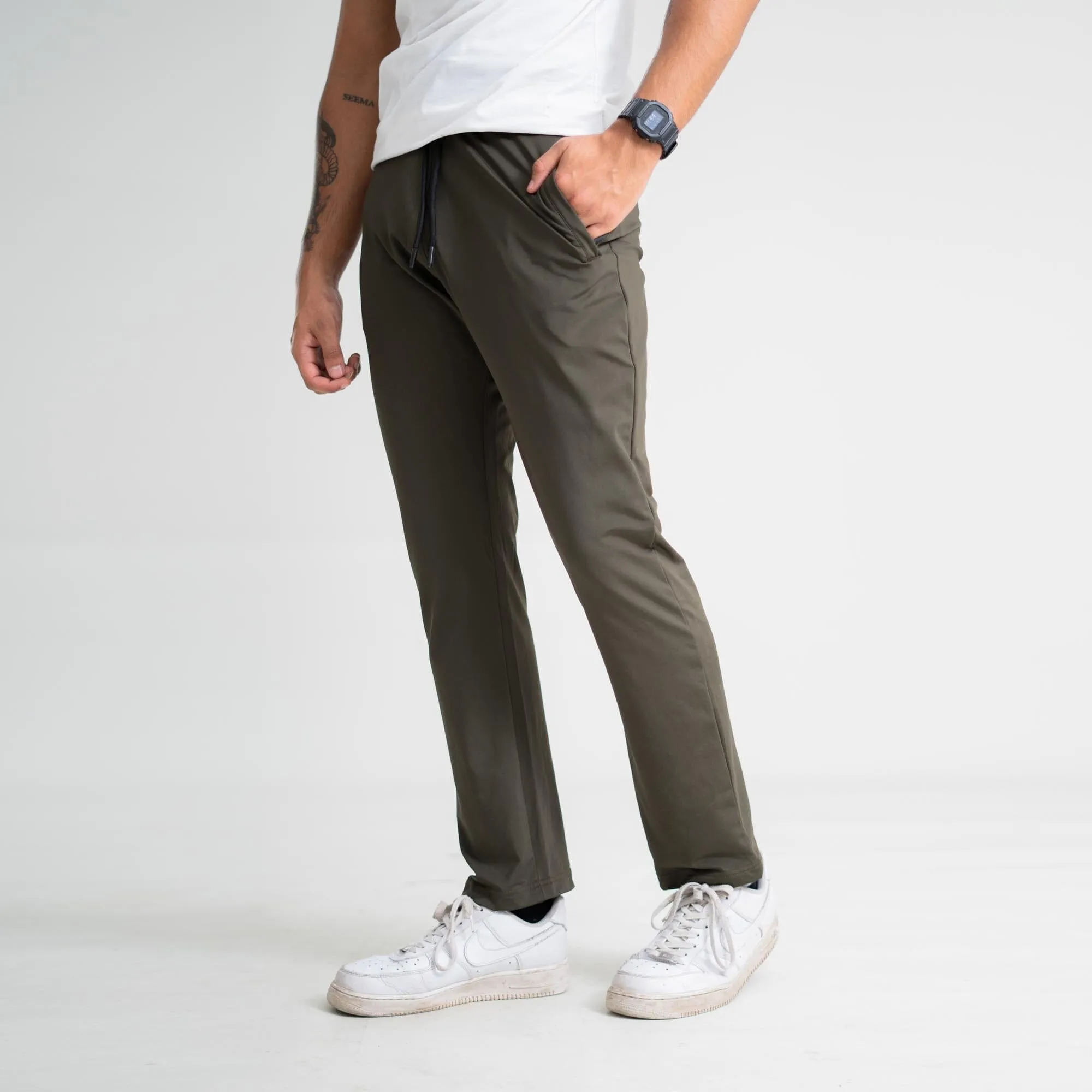 Polo Republica Unisex Activewear Fast Dry Stretch Essentials Pants: Comfort, Style & Durability in Every Thread