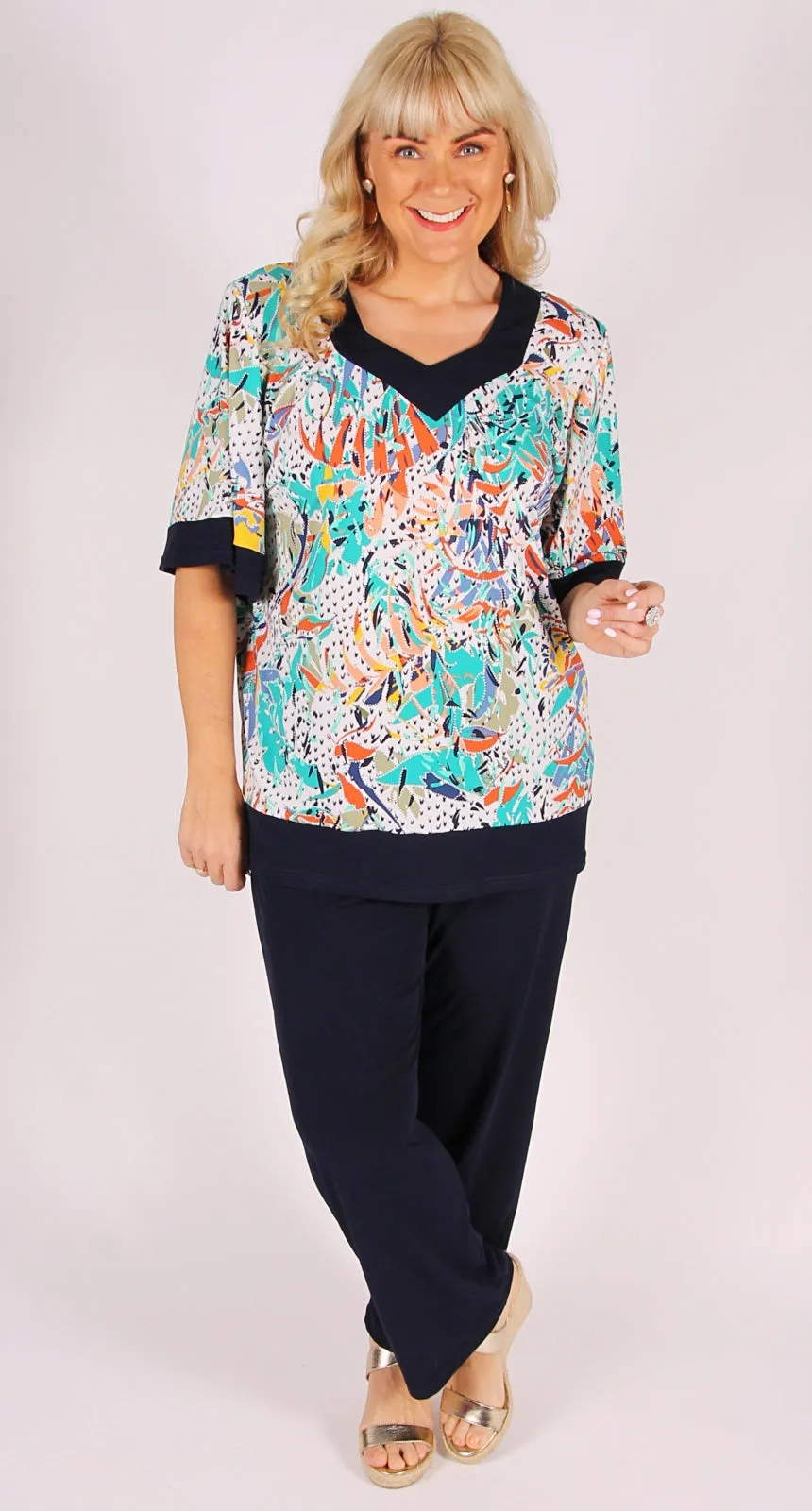 Sara Sweetheart  Neck Top Summer Mix on Navy