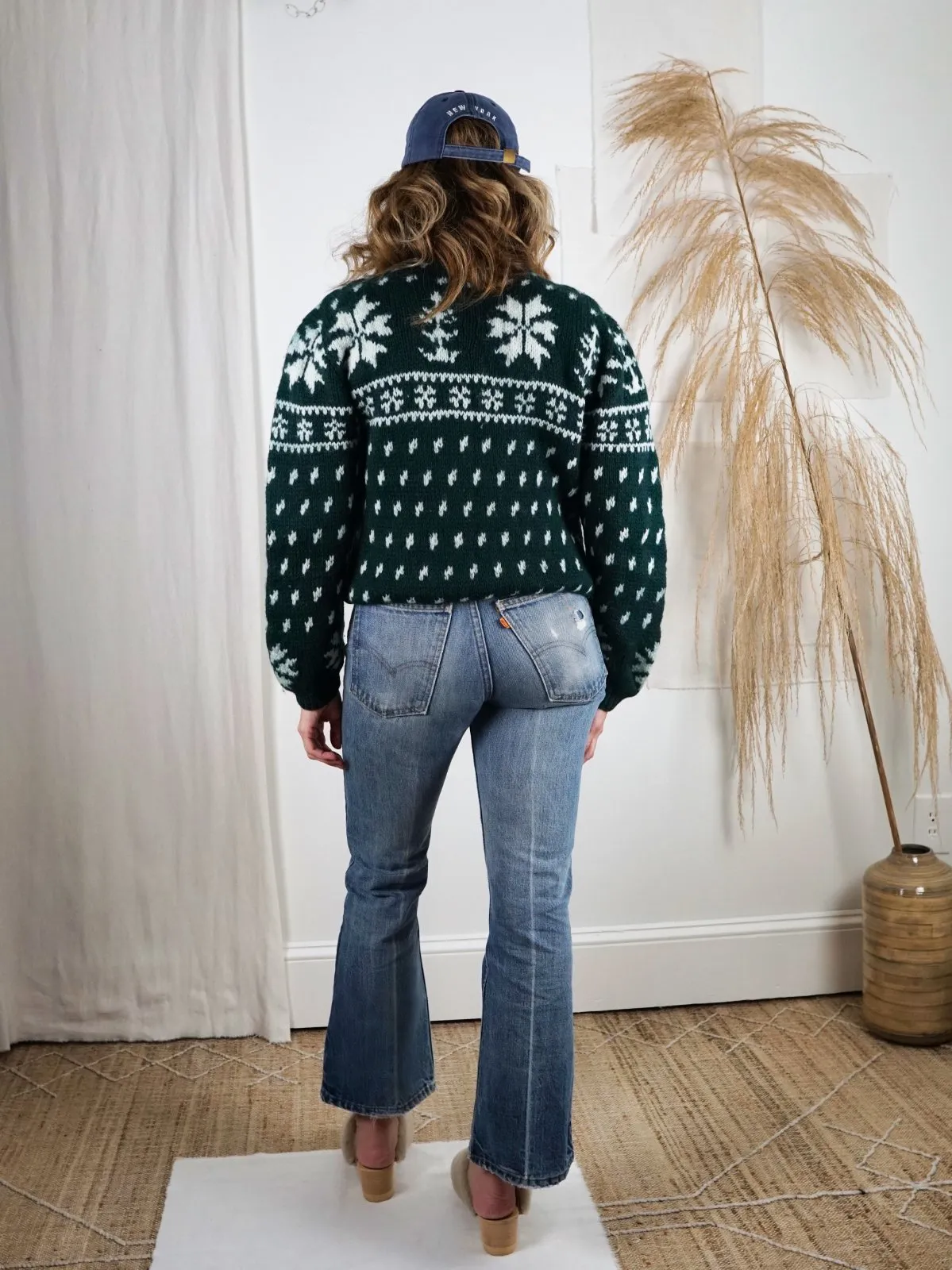 Vintage Pine Green Snowflake Cabin Sweater